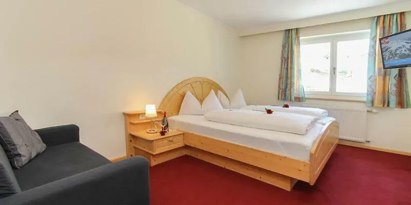 *** Hotel Pension Eder - Joker Card Included In Summer Saalbach-Hinterglemm Østrig